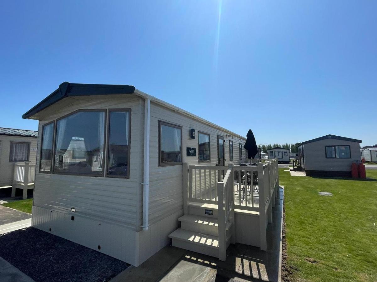 Golden Palm Resort - Appleby - Coastal Caravan Breaks Chapel St. Leonards Exterior foto